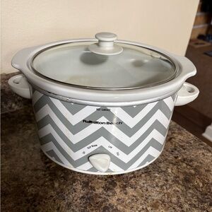 Hamilton Beach Gray Slow Cooker chevron